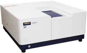 Hitachi UH5700 UV-Visible/NIR Spectrophotometer