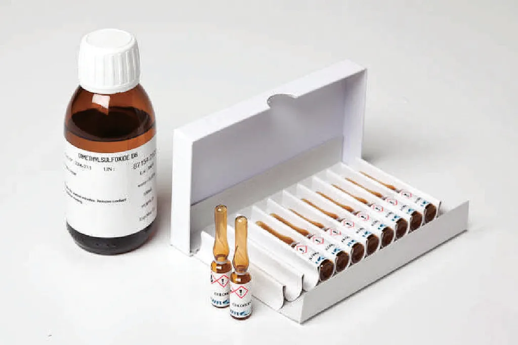 VWR® Deuterium oxide (D₂O 99.90% D) for NMR spectroscopy 