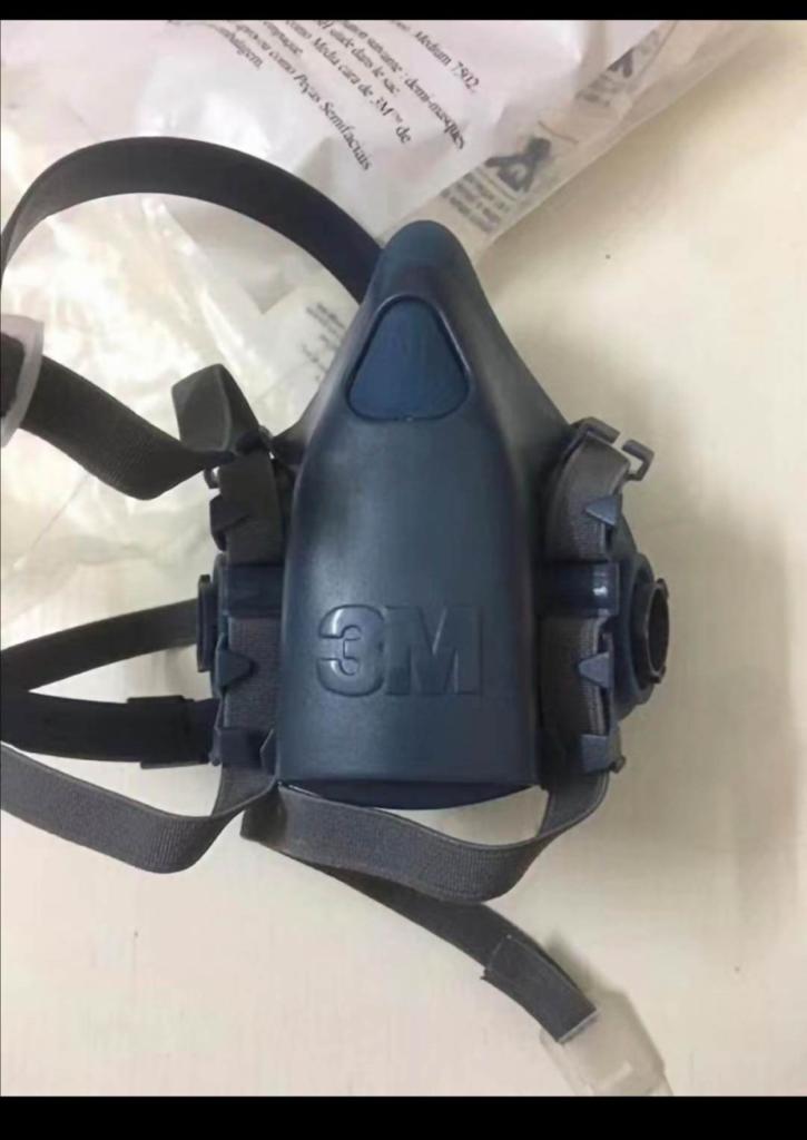 3M™ 7502 Half Facepiece Reusable Respirator 