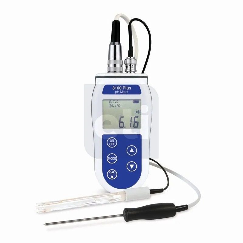 ETI 8100 Plus pH & temperature meter