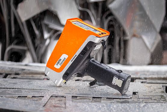 Vanta Element™ Handheld XRF Analyzer including tungsten (W) anode 35 kV Xray tube and PIN detector