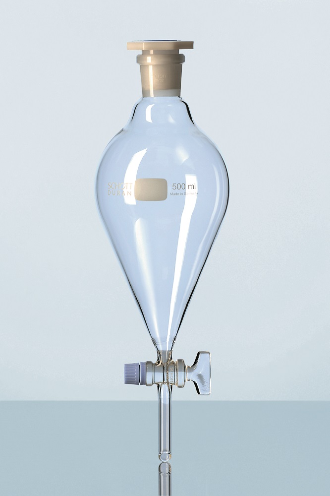 Borosilicate 3.3 glass Separating funnel, squibb, with Plastic stopper