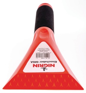 Ice scraper for cleaning freezing units