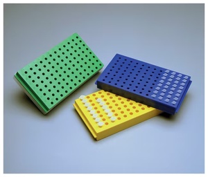 Thermo Scientific™ Reversible Microtube Racks with Lid, 0.2mL/0.5mL